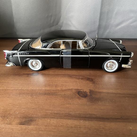 1955 Chrysler C300 Black Diecast Model Toy Car 1/24 Scale Motor Max - Picture 6 of 10